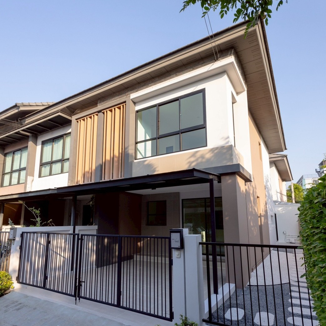 (ขาย) บ้านเเฝดโครงการ Premium Time Home Suanluang Rama 9 : พรีเมี่ยม ไทม์โฮม สวนหลวง ร.9
